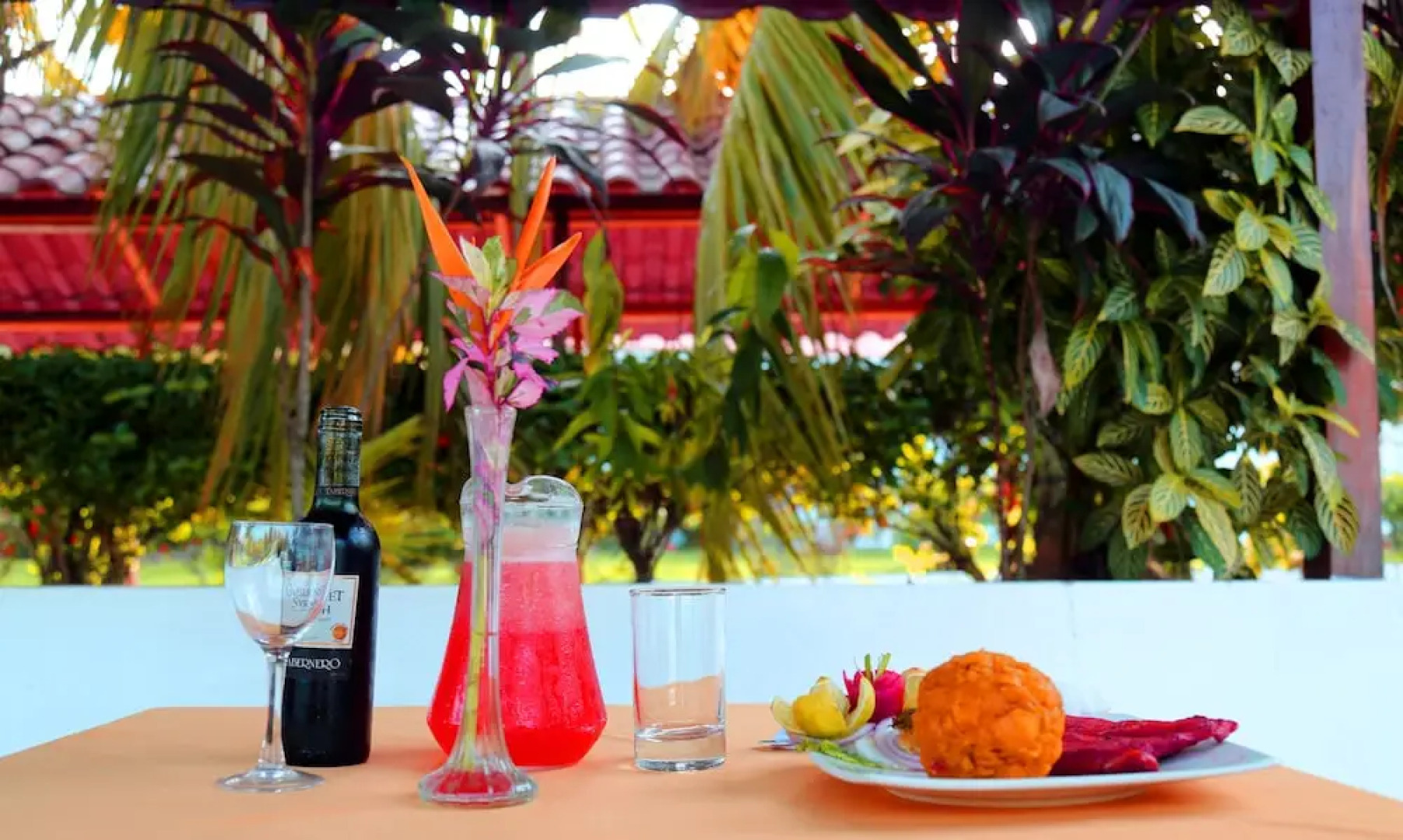 Hotel Sol Del Oriente