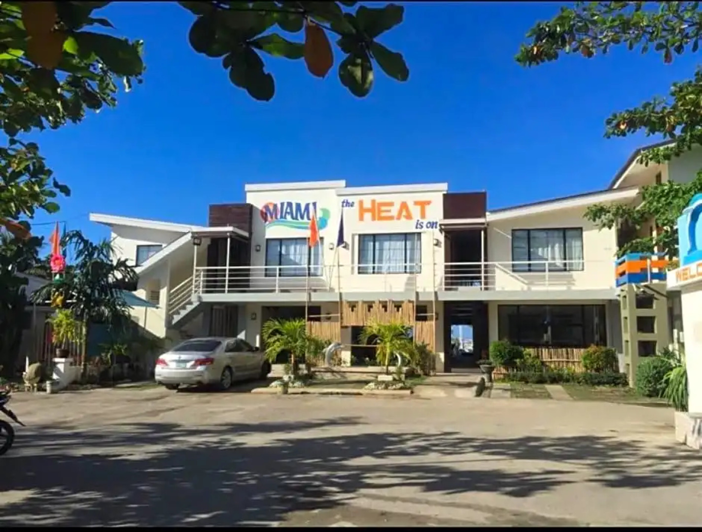 Miami Heat Beach Resort Villa