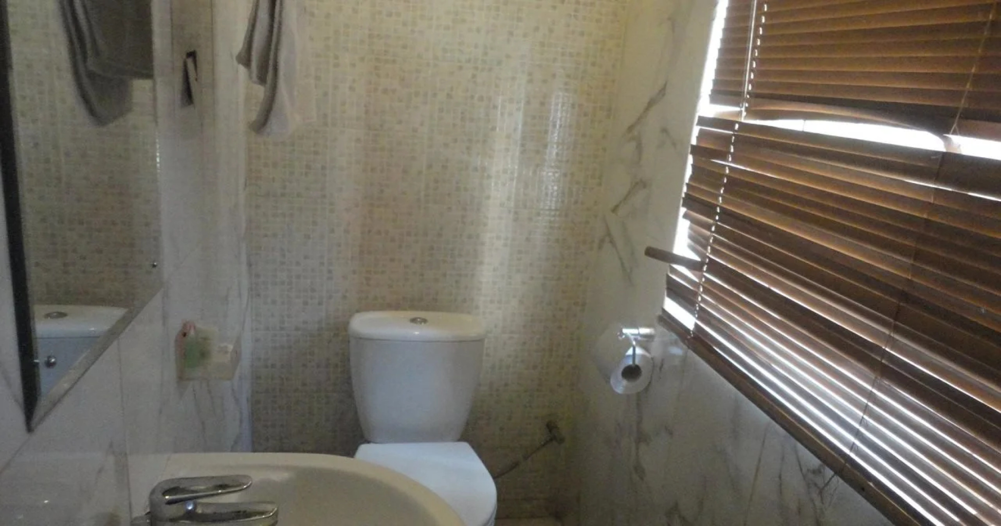 Caesar's Court Hotel and Suites