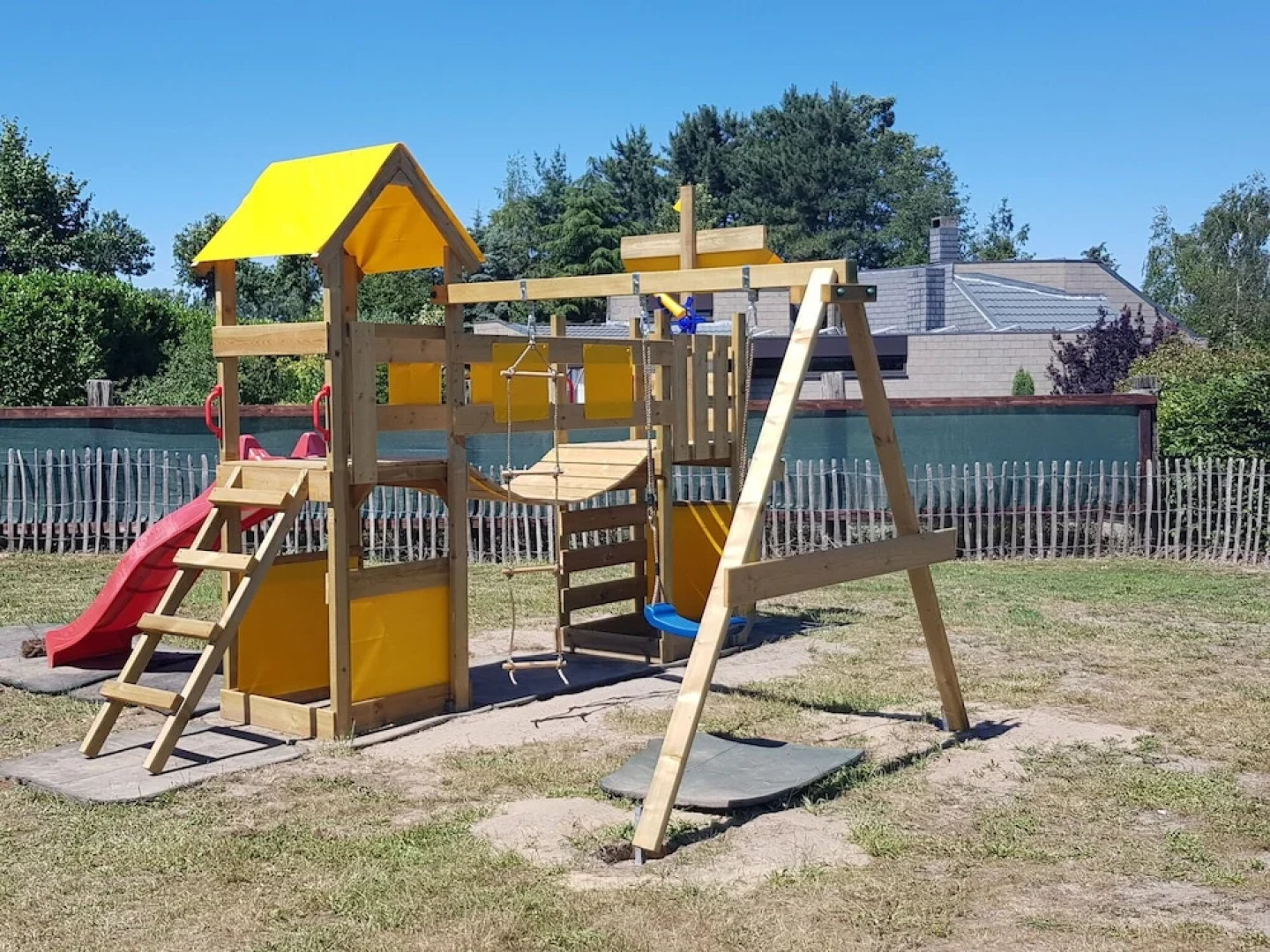 Charming Holiday Home in Peer with Garden