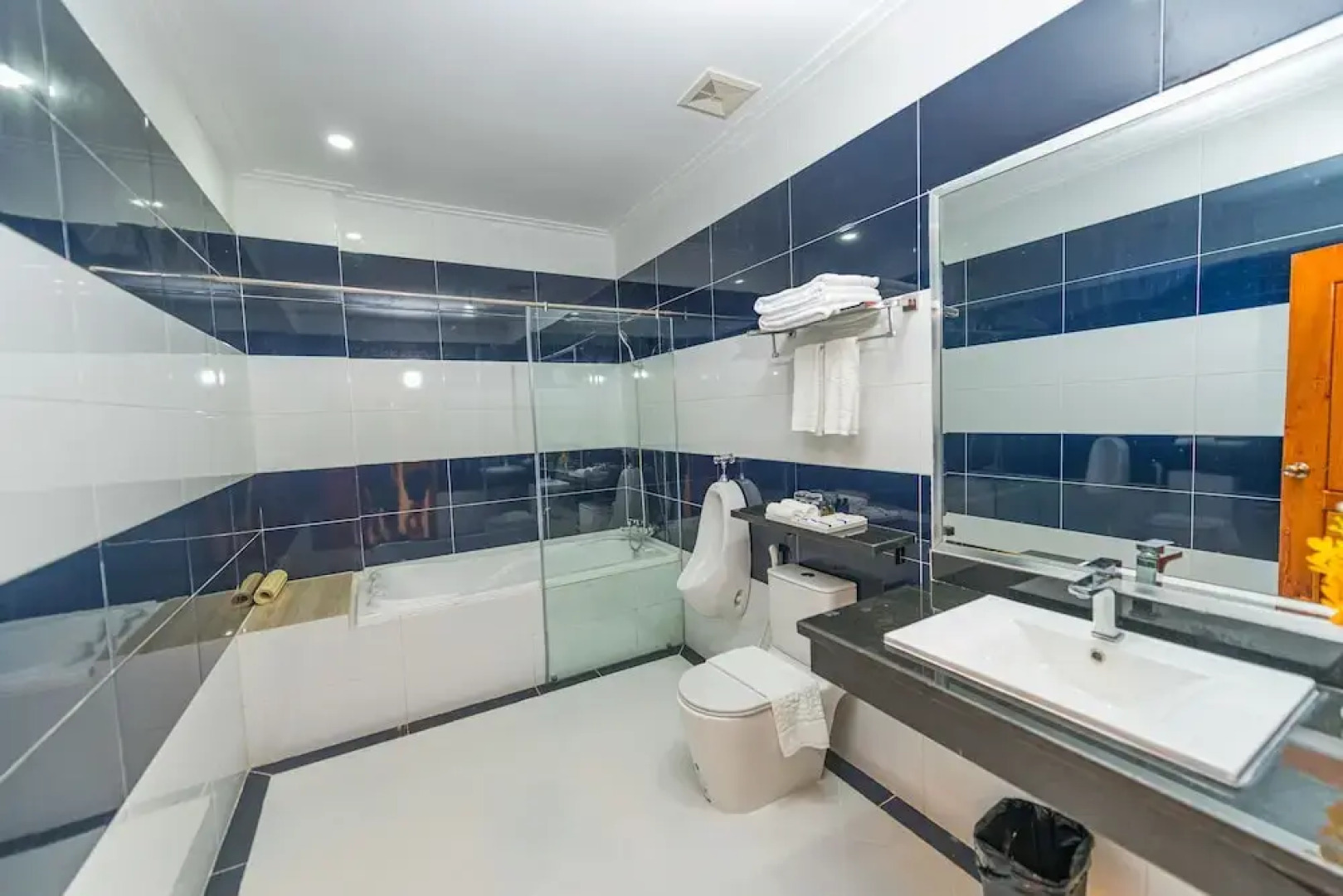 Kampong Thom Royal Hotel & Restaurant