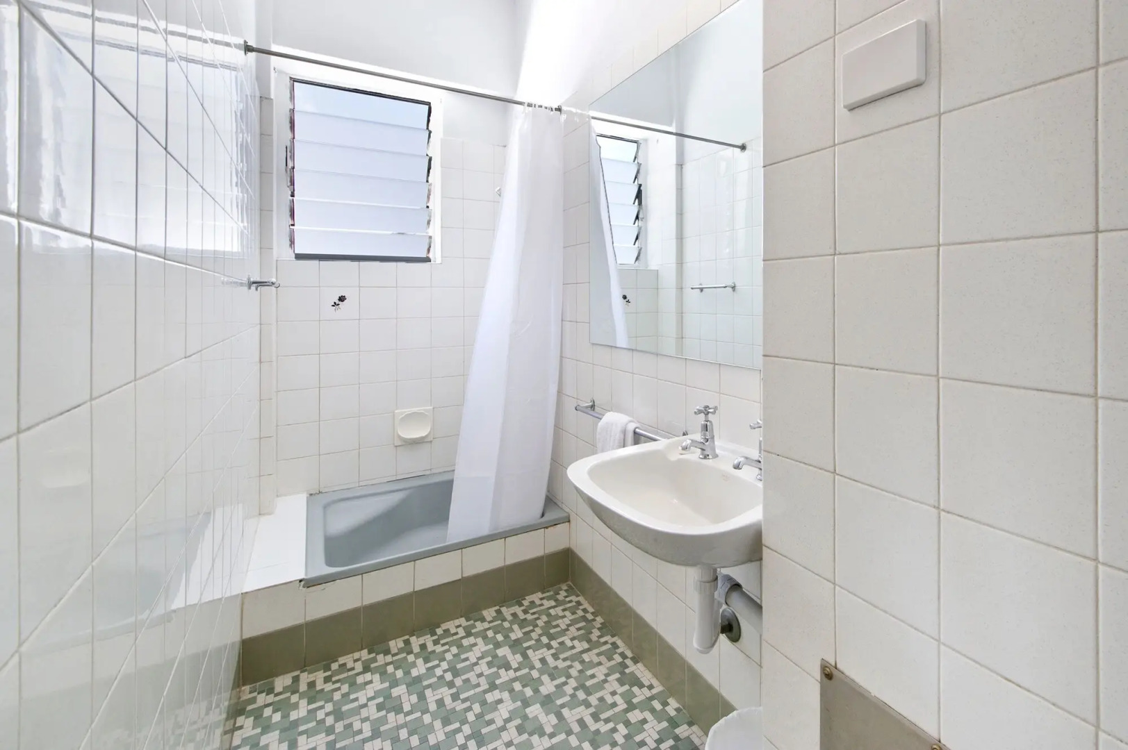 Nightcap at Prince of Wales Hotel