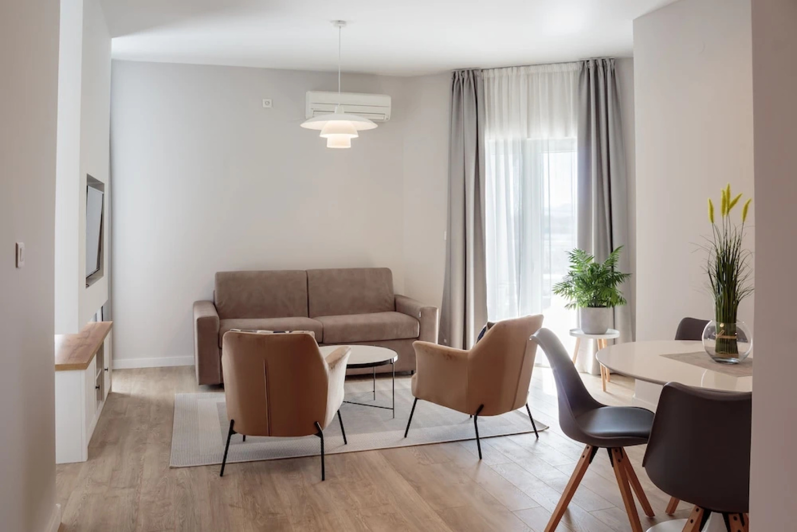 Apartments Mala Laguna