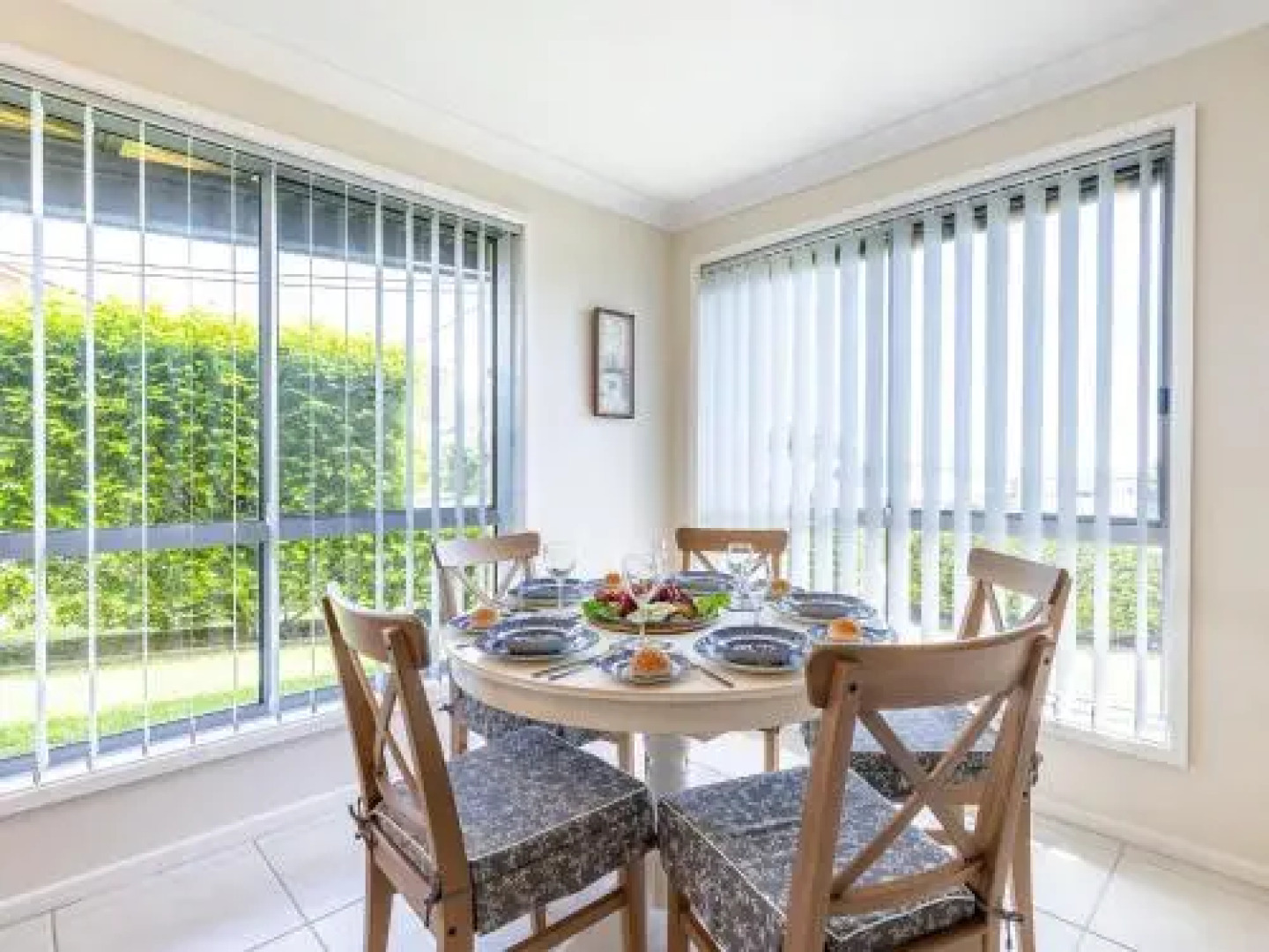 Sunset Place' 1/29 Sunset Boulevard- Gorgeous Townhouse So Close To The Water