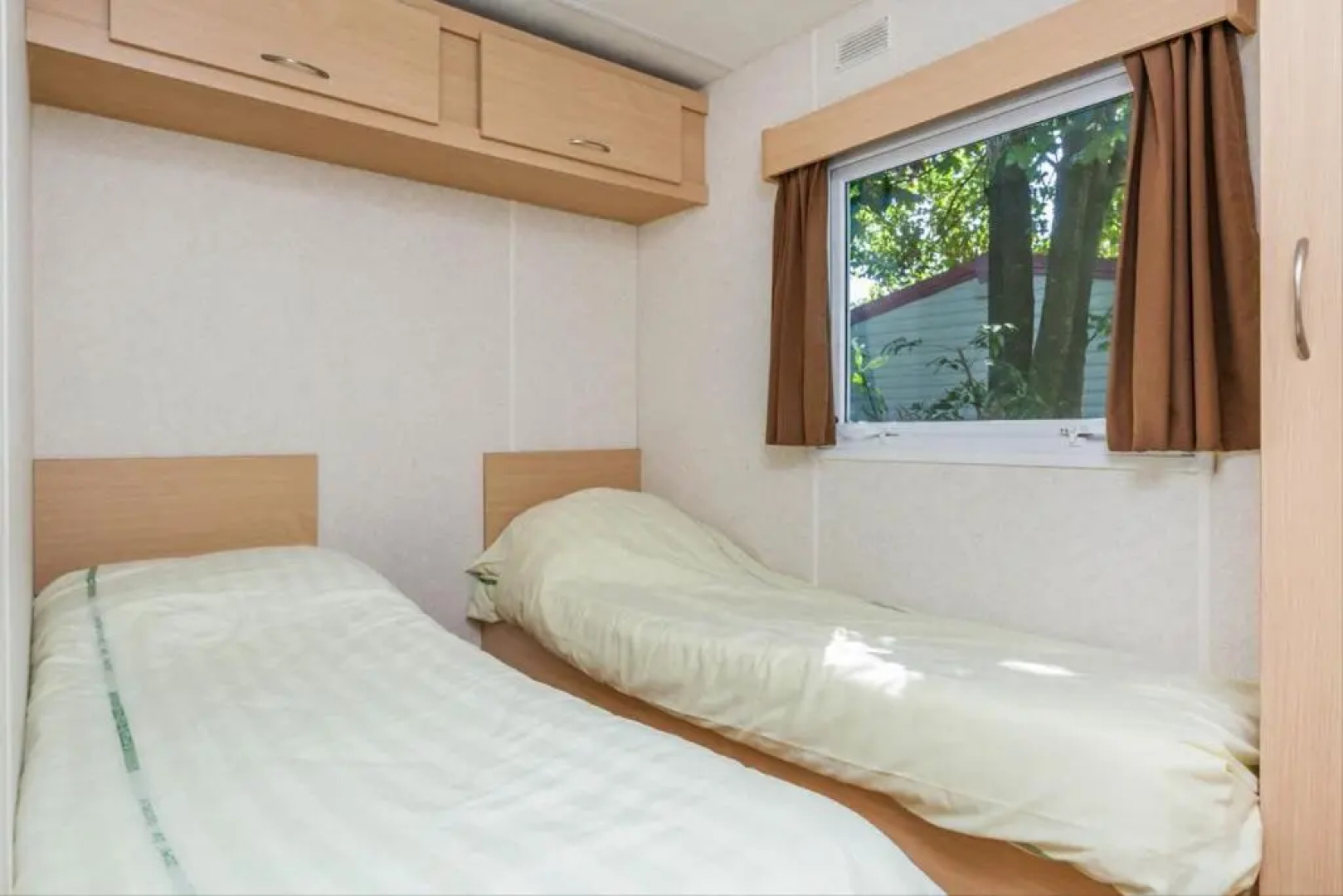 Pm Dennendijk Mobile Home 6p