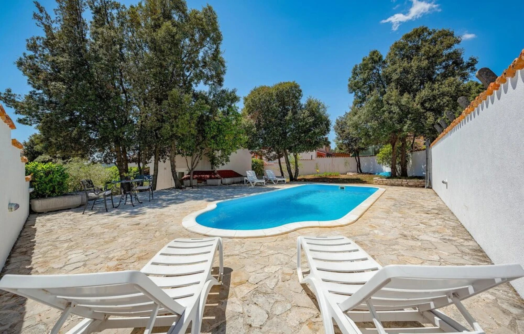 Awesome Home in Pavicini With 3 Bedrooms, Wifi and Outdoor Swimming Pool