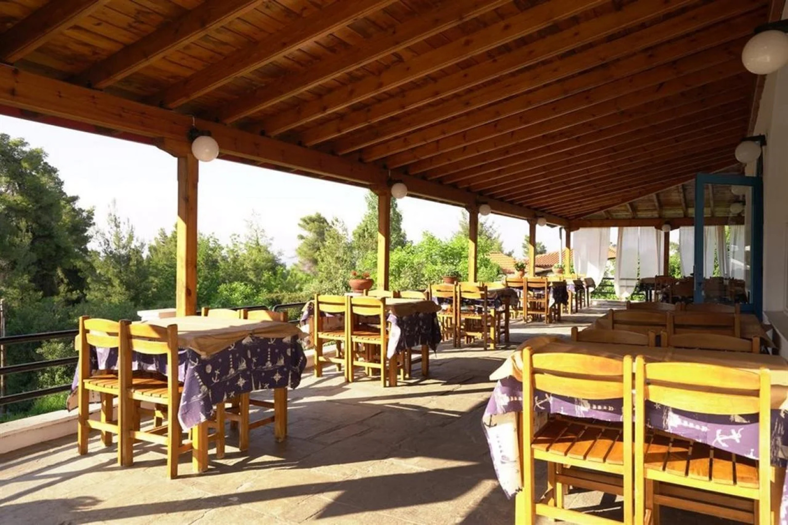 Theo Bungalows Kriopigi