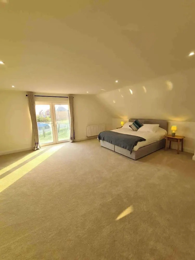 Cosy New 4 bed in Ramsgate Close to Quex Park