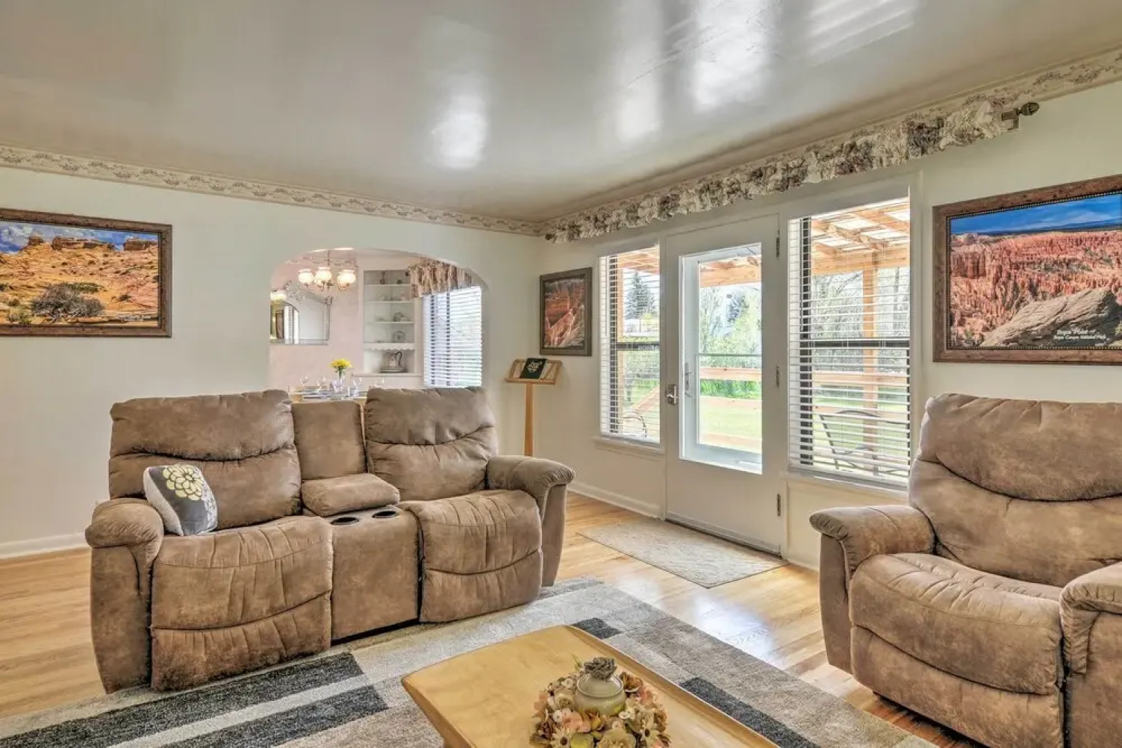 Panguitch Home w/ Patio ~ 24 Mi to Bryce Canyon