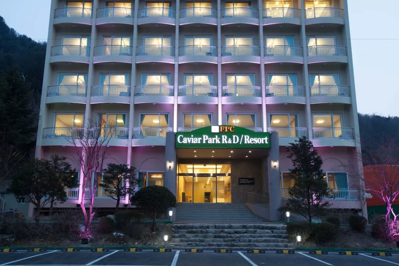 Caviar Park R&D Resort