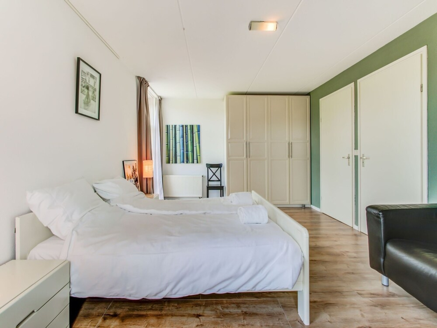 Lovely Holiday Home in Zeewolde With a Swimming Pool
