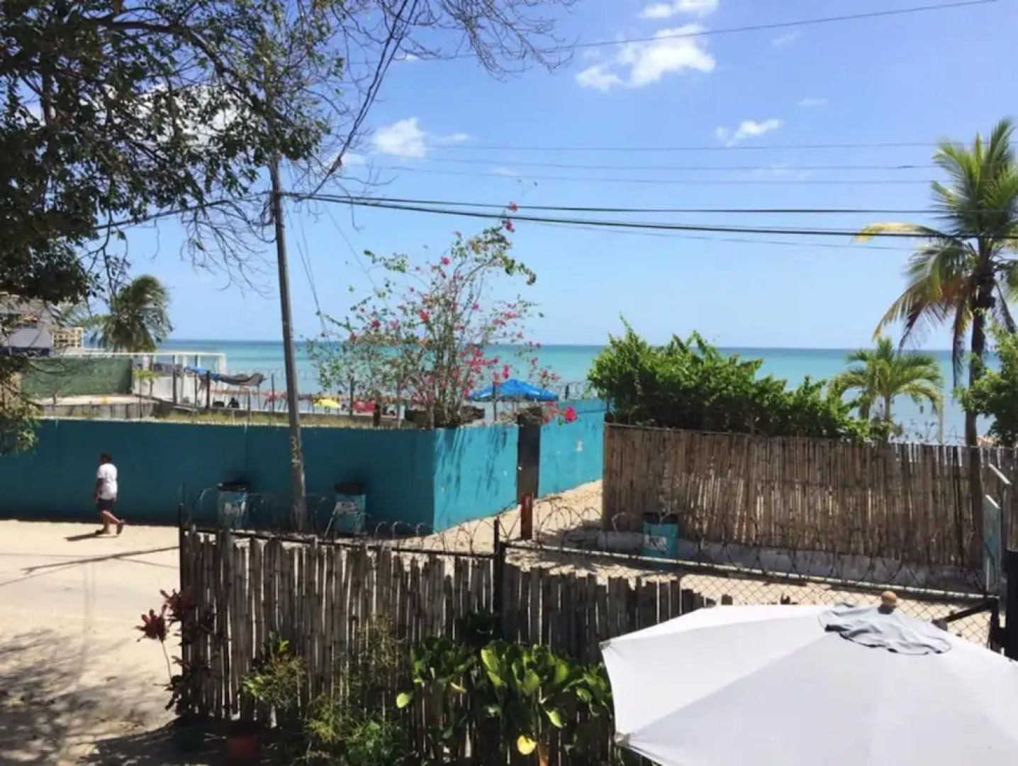 Corotu Guesthouse at Playa Blanca