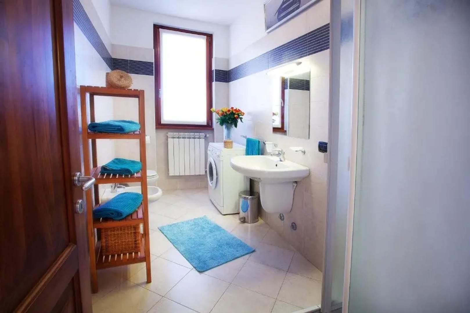 Argegno Modern Apartment