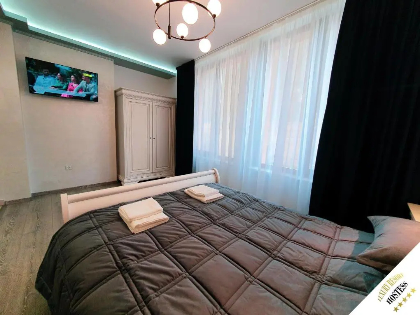 Luxury Resort Hostess