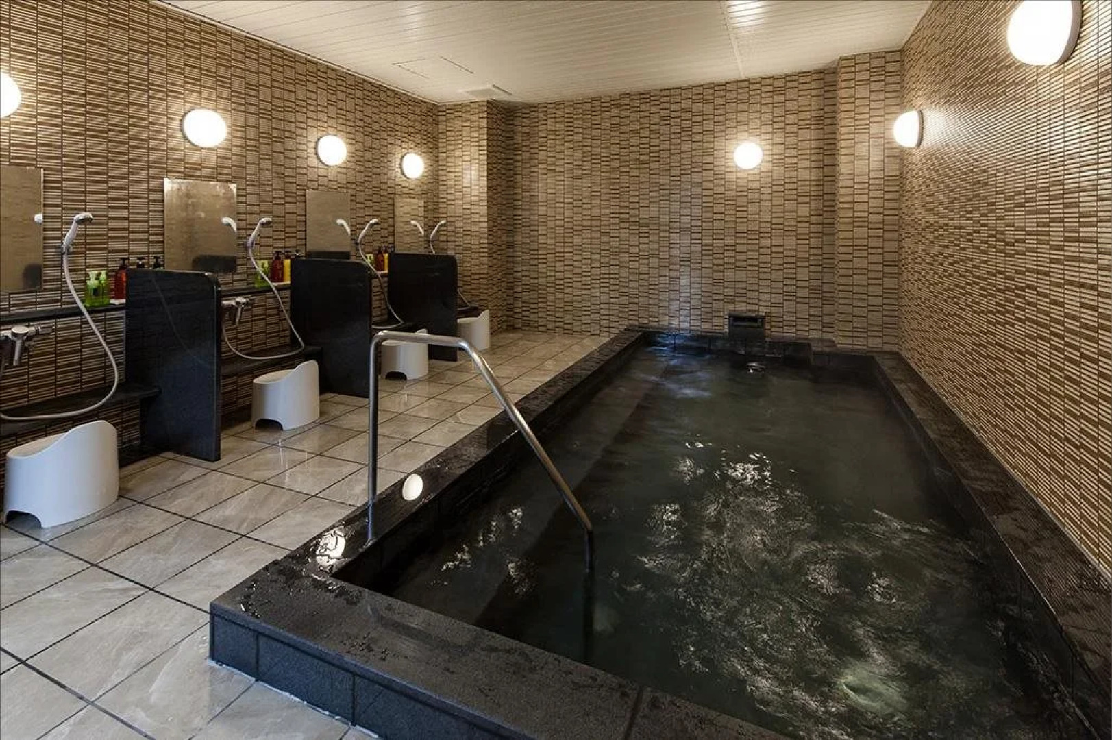 Y’s Hotel Hanshin Amagasaki Ekimae