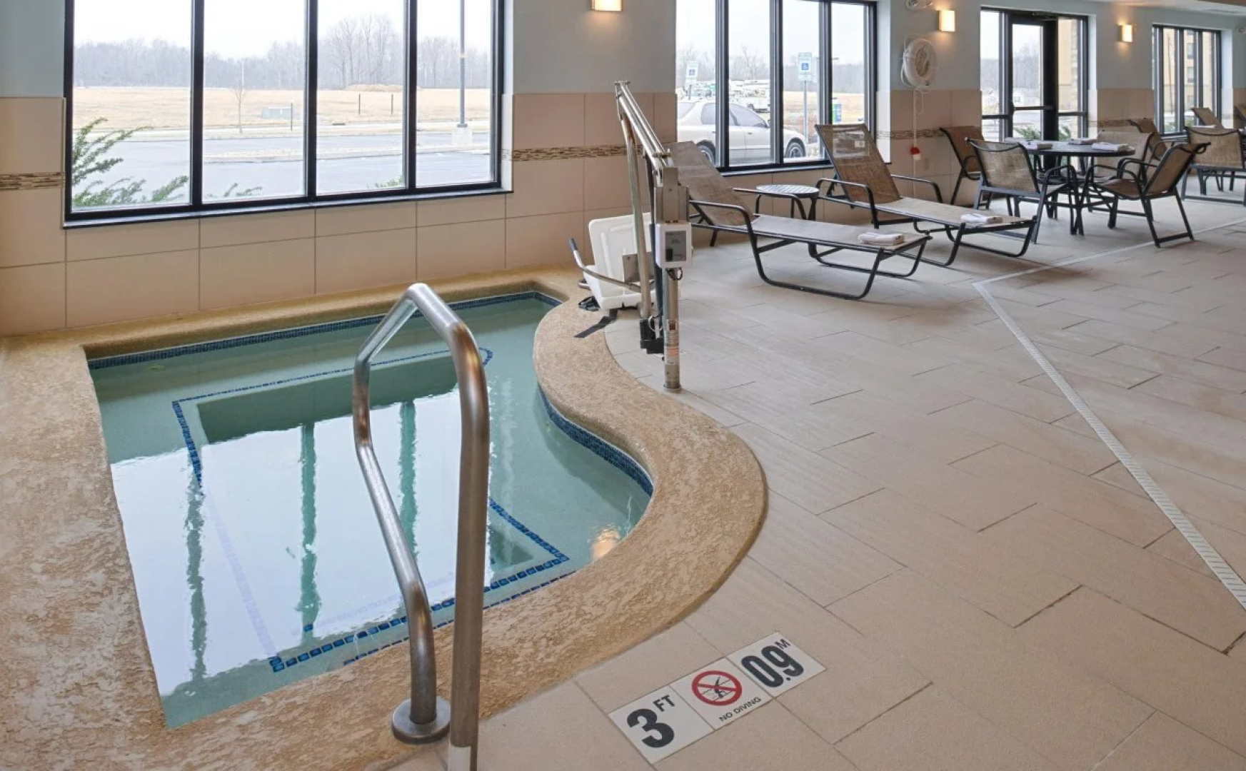 Holiday Inn Express & Suites Greenfield by IHG