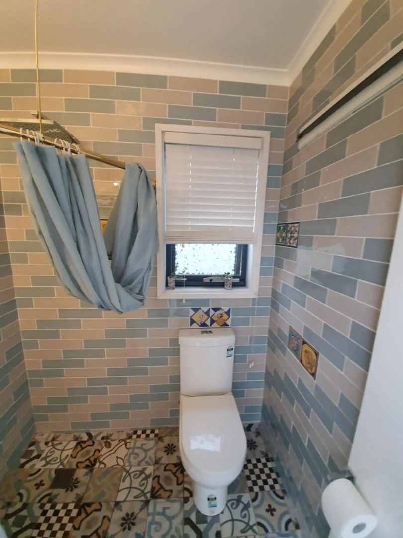 JUST-4-YOU! amazing sea views, WIFI, fullly air-conditioned, king bed