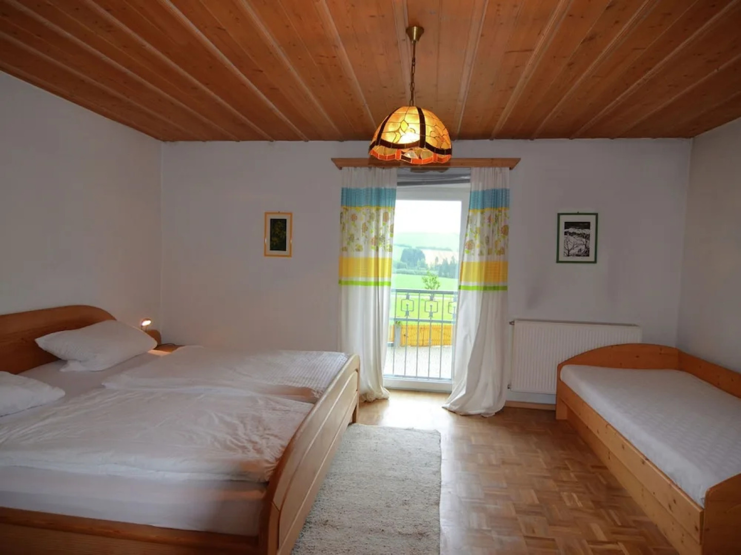 Luxurious Holiday Home in Perlesreut Near Forest