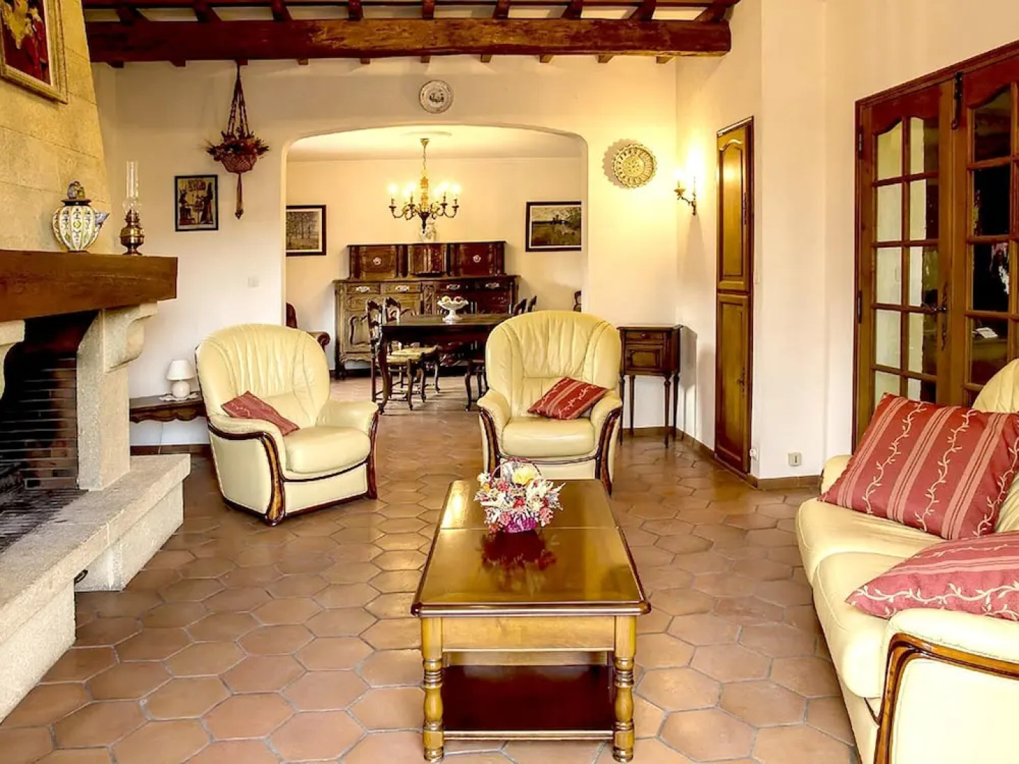 Villa With 3 Bedrooms in Riez, With Private Pool, Furnished Terrace and Wifi