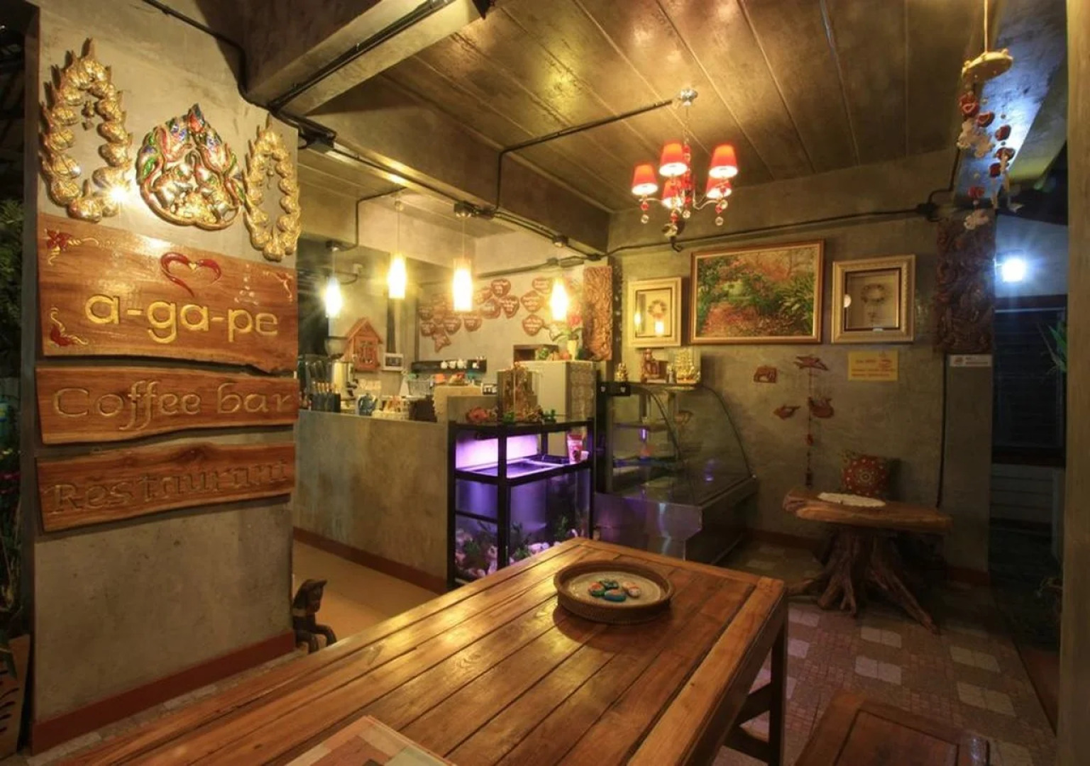 A-Ga-Pe Coffee Bar & Hostel