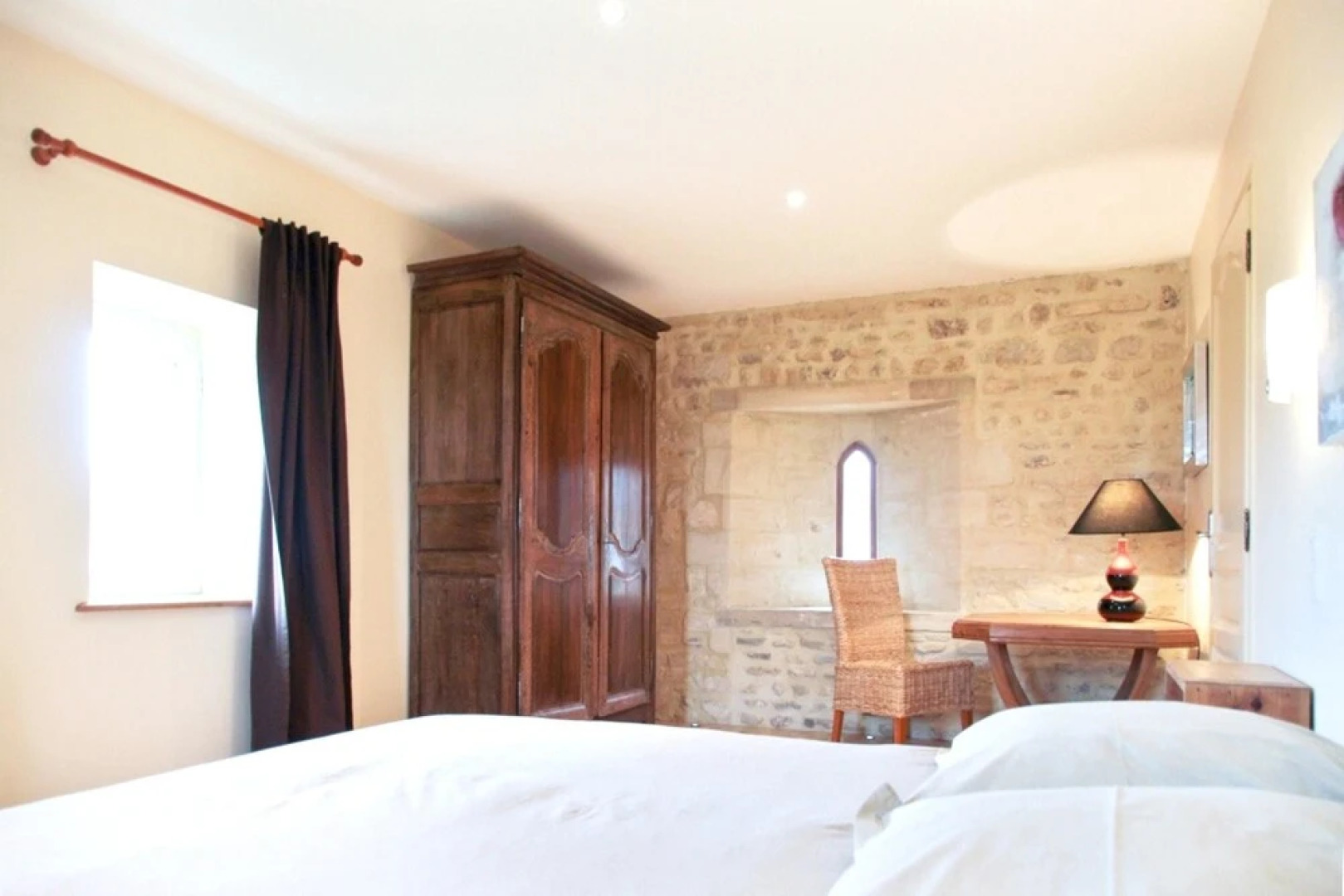 House With 4 Bedrooms in Mosles, With Furnished Garden and Wifi - 5 km