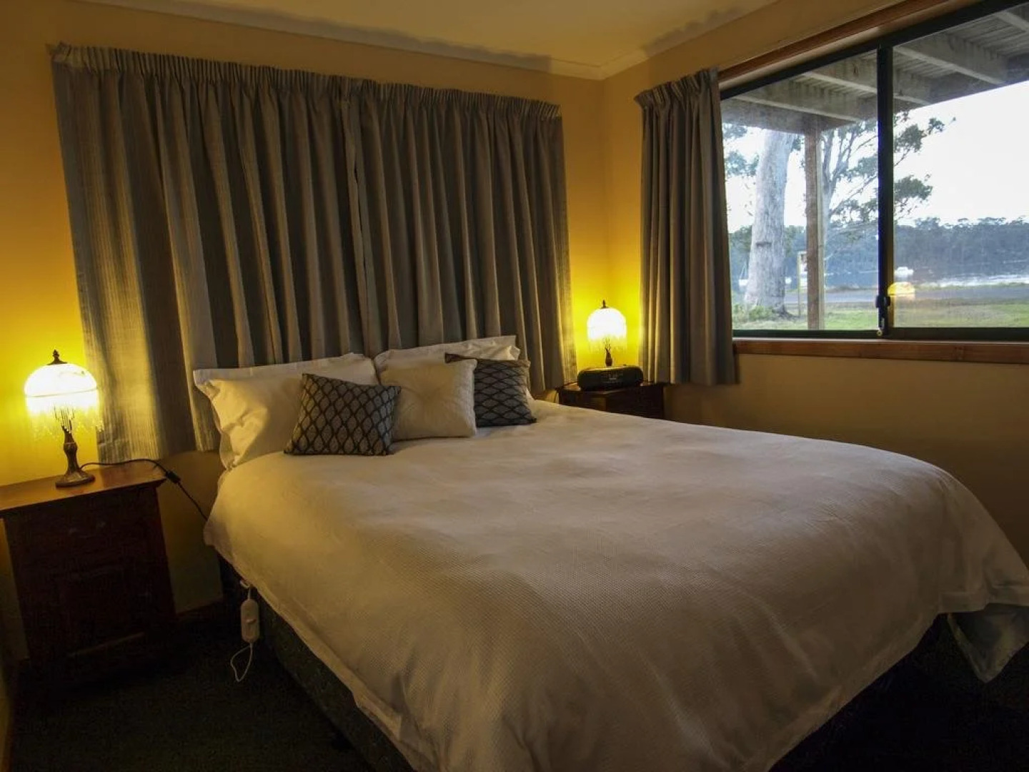 Burilda Waters Holiday House