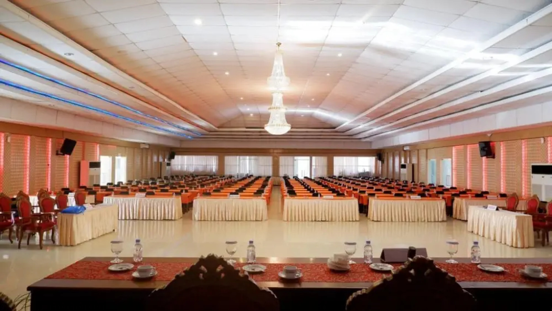 Sutan Raja Hotel Kolaka