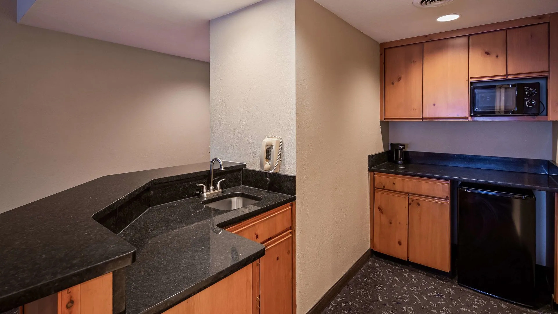 Best Western Greenfield Inn