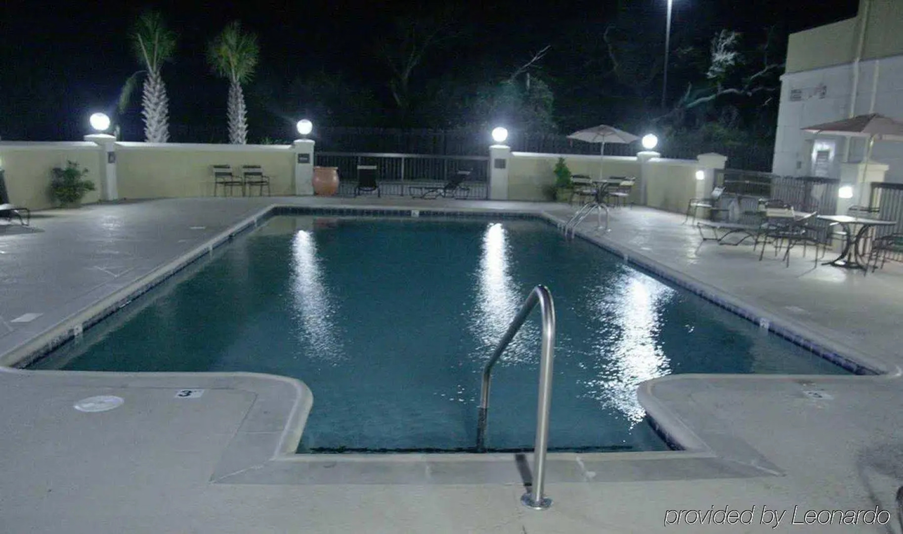 Hotel Alice At Atlantic Beach