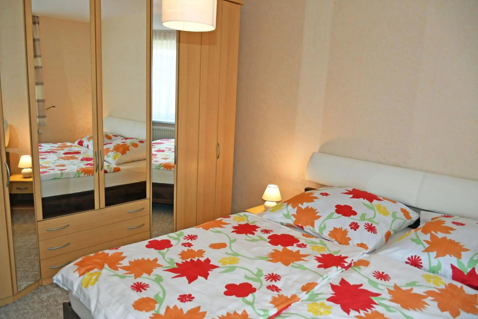 schoene Ferienwohnung mit Terrasse