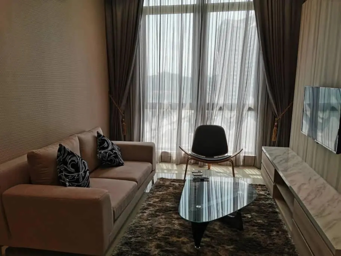 Shaftsbury Putrajaya at Alamanda Mall