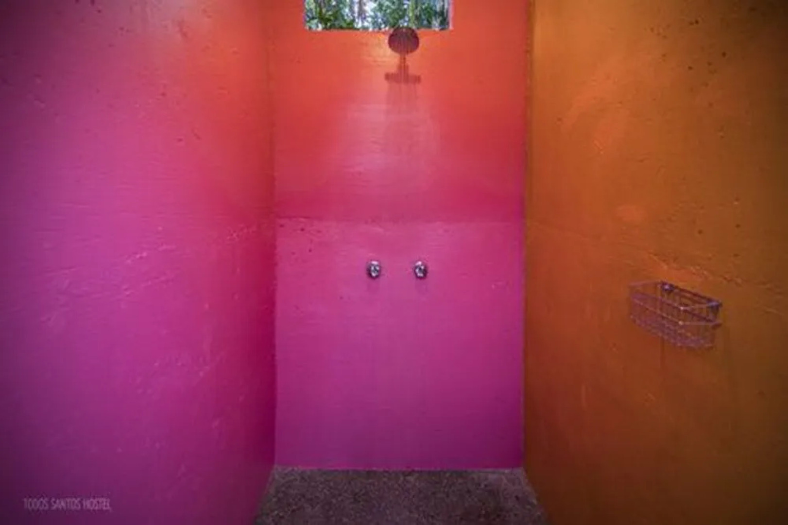 Todos Santos Hostel