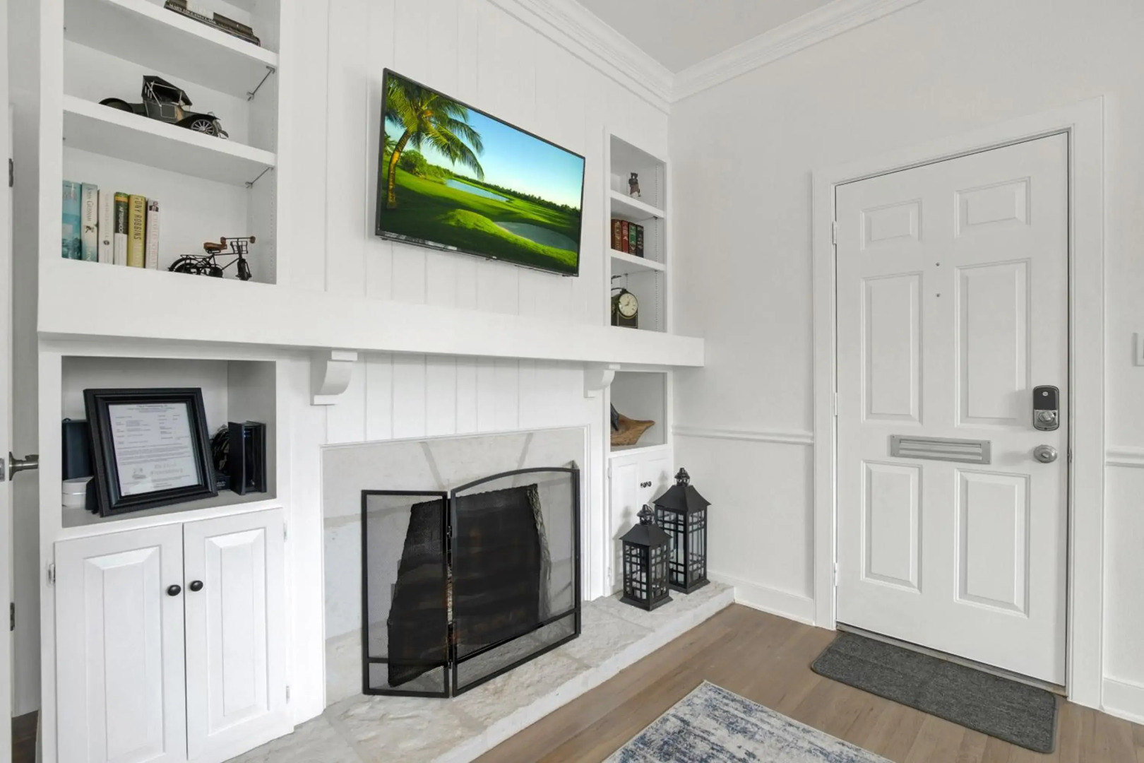 Awesome Haus With Gameroom, 4blks to Center of Town!