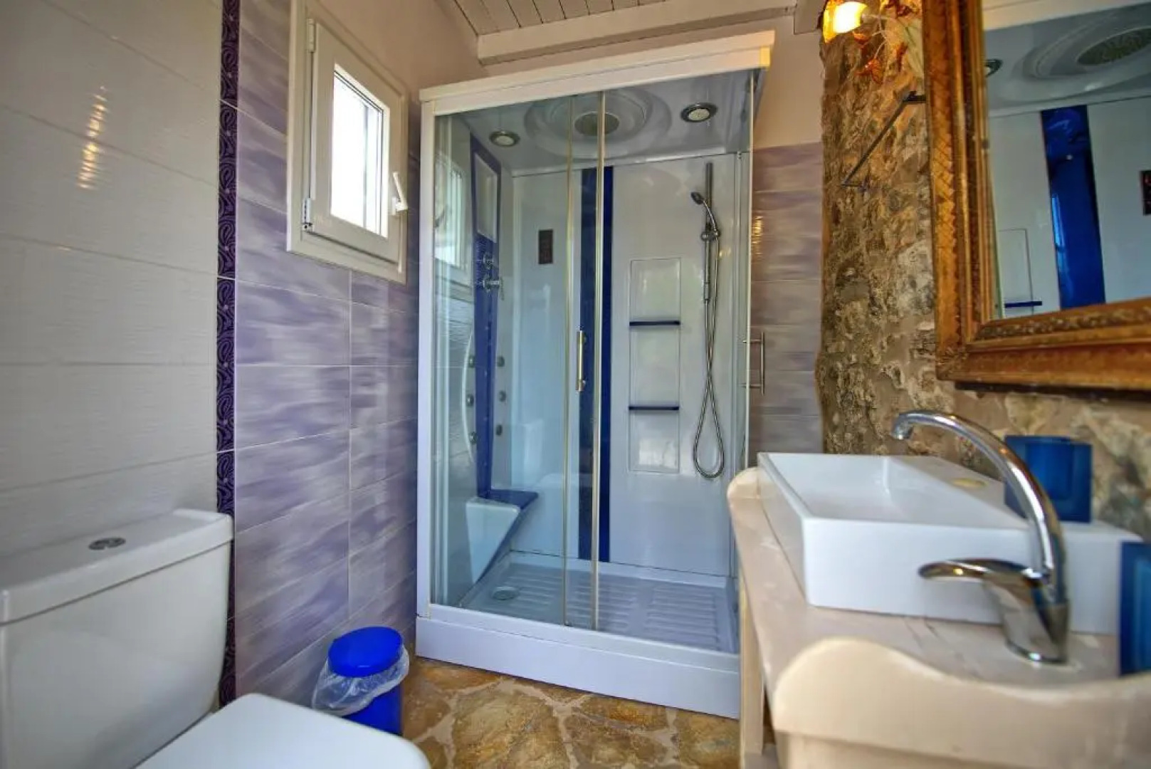 Villa Siorra by MediterraneanVillas