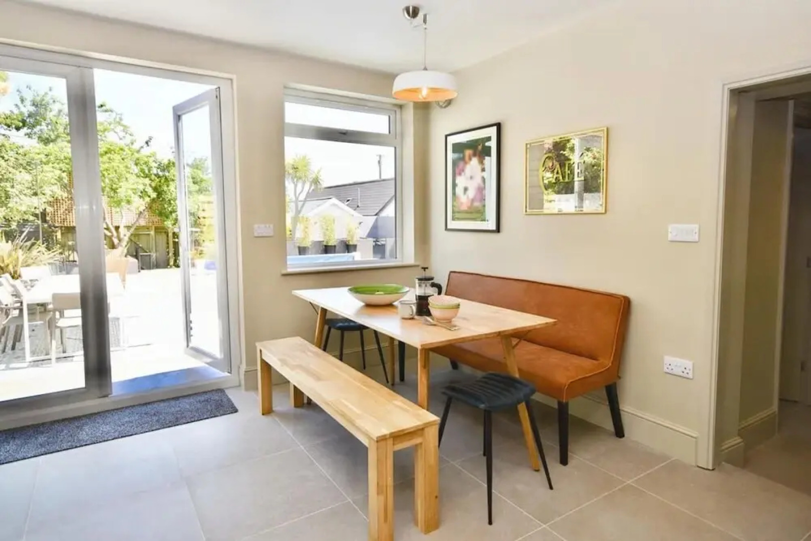 Blenheim House an Immaculate sea side home for 12 guests, plus swimming pool.