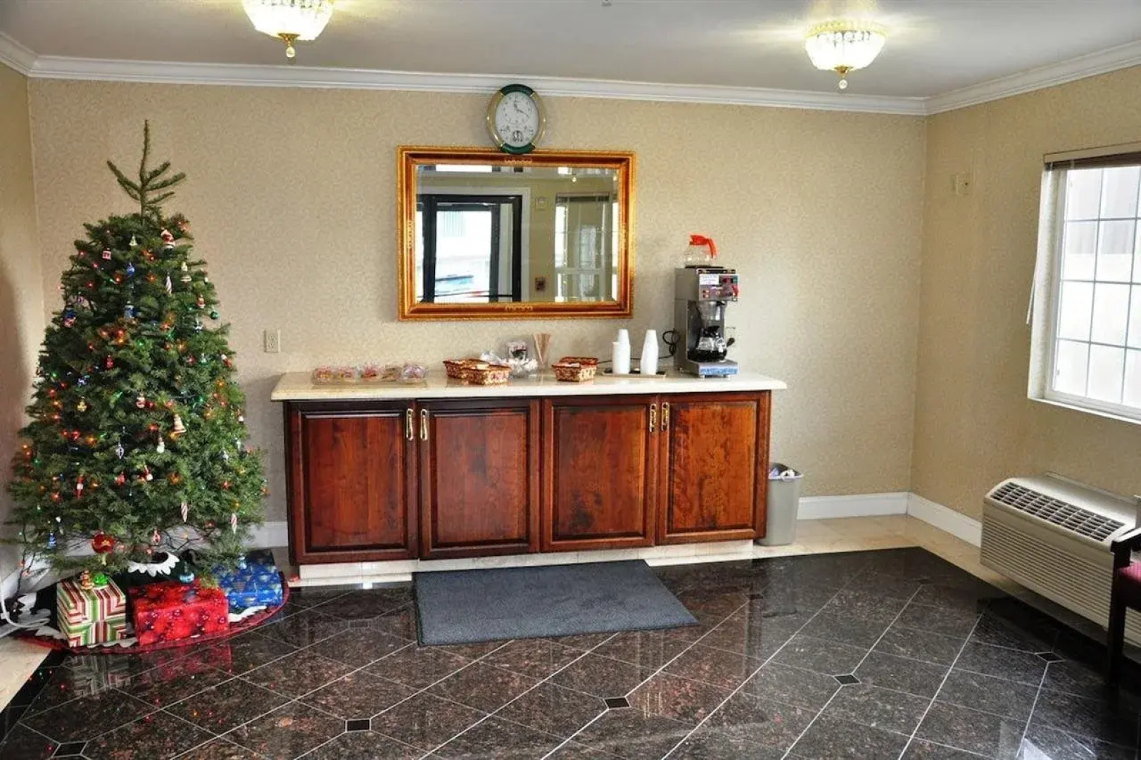 SureStay Hotel by Best Western Castro Valley