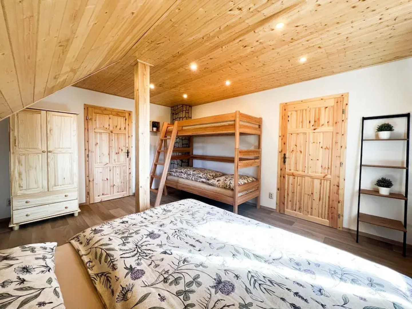 Villa in Bohemia With hot tub