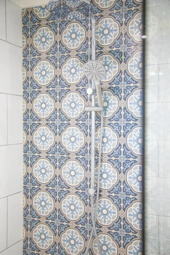 Yarabin - Luxury 6 Bedroom Home With Ocean Views