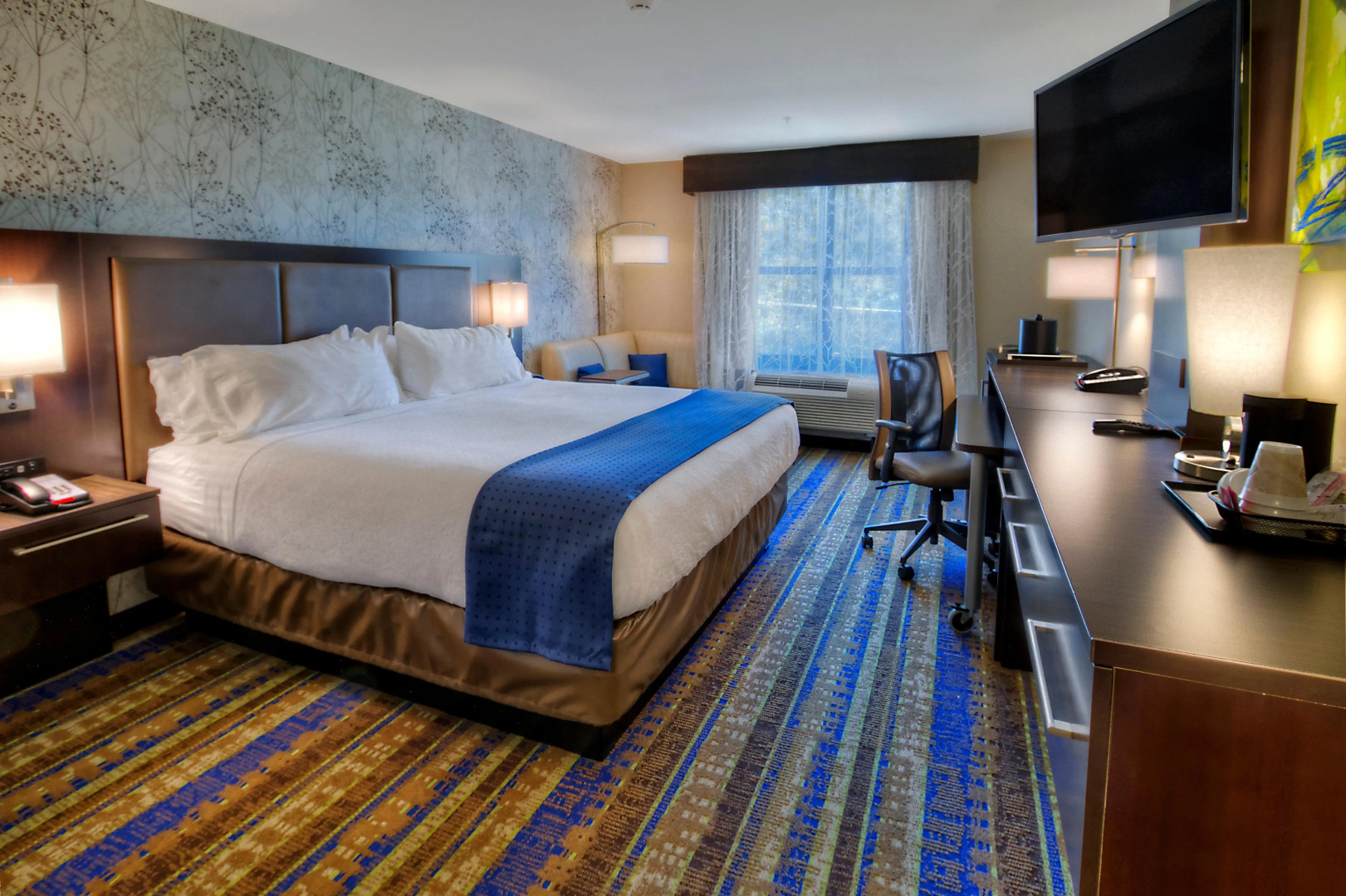 Holiday Inn Hotel & Suites Tupelo North by IHG