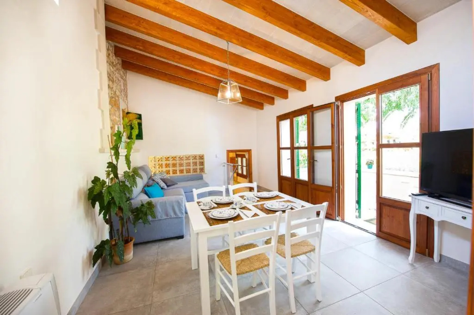 Hotel Agroturismo Can Bessol