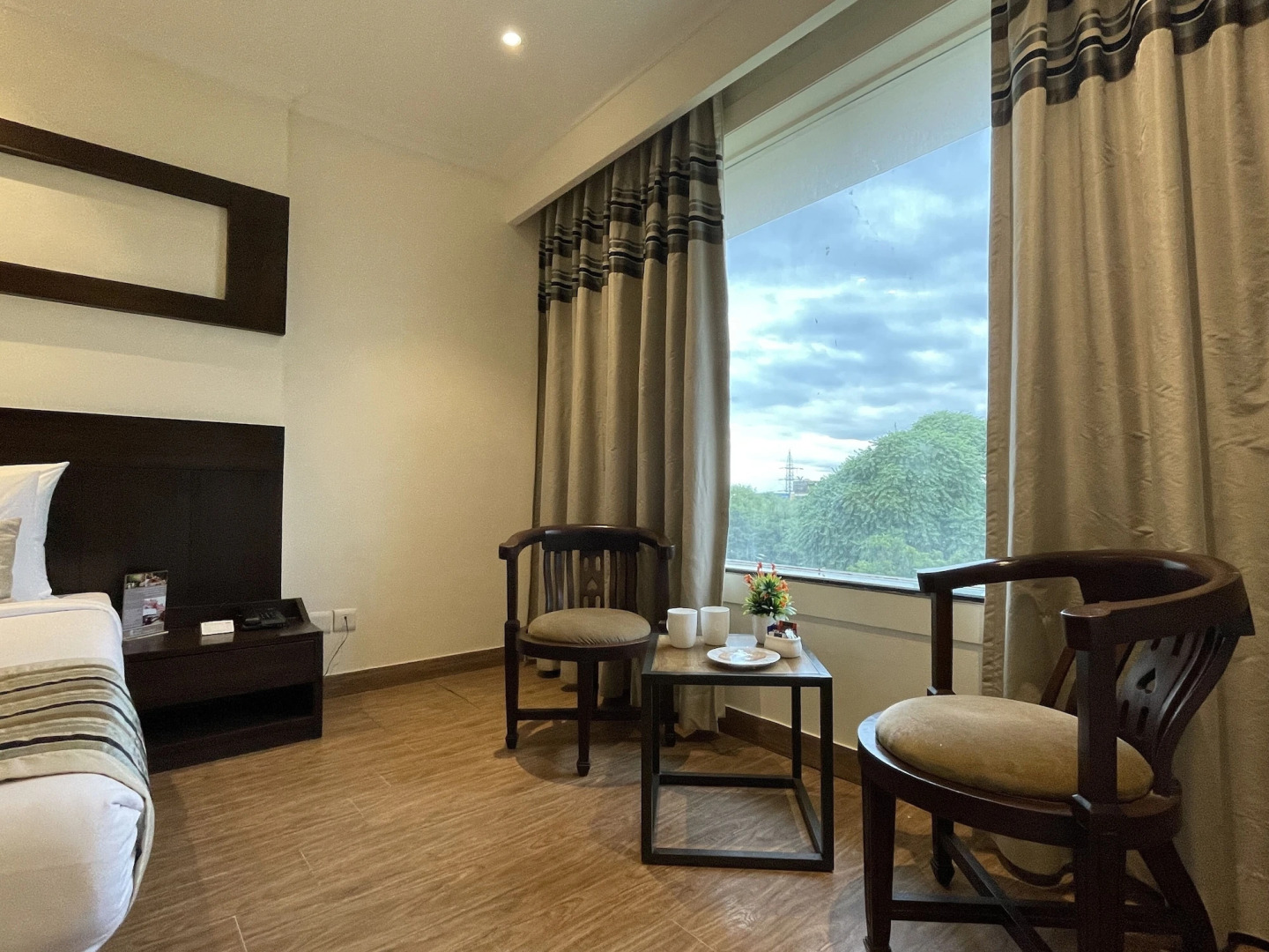 Royale Sarovar Portico Agra