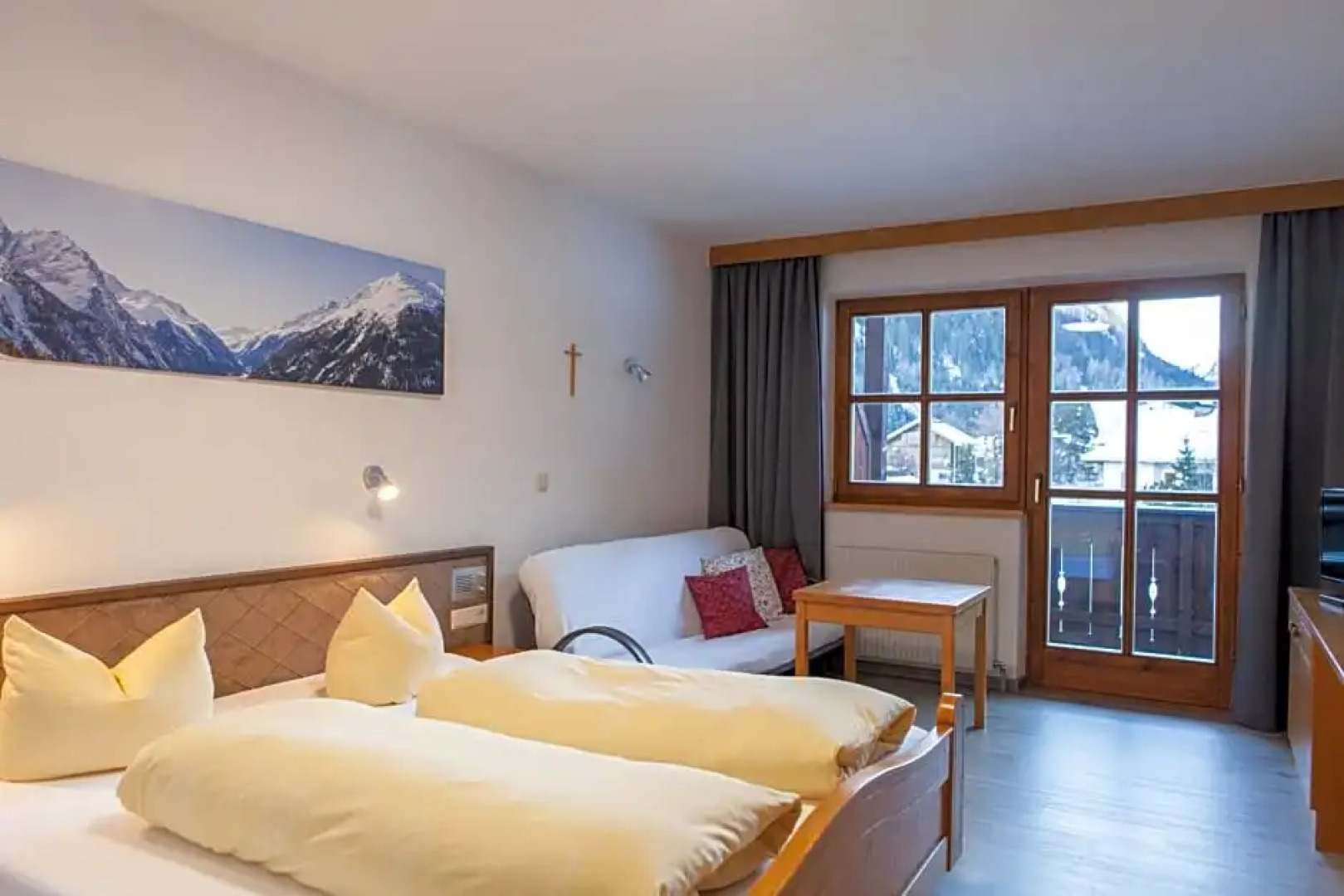 Sonnenhof - Apartments & Zimmer