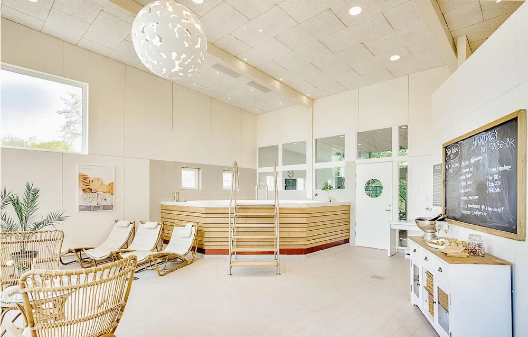 Stunning Home in Landskrona With 3 Bedrooms and Wifi