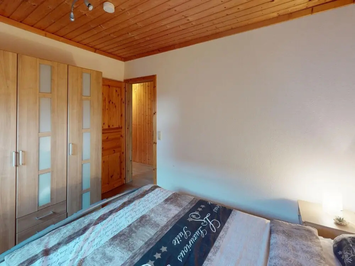 Holiday Home by Lake Userin With Sauna