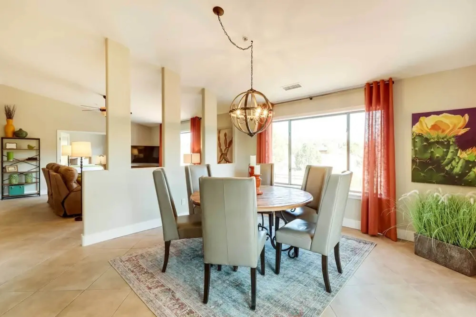 Deck & Indoor Pickleball Court: West Sedona Home!