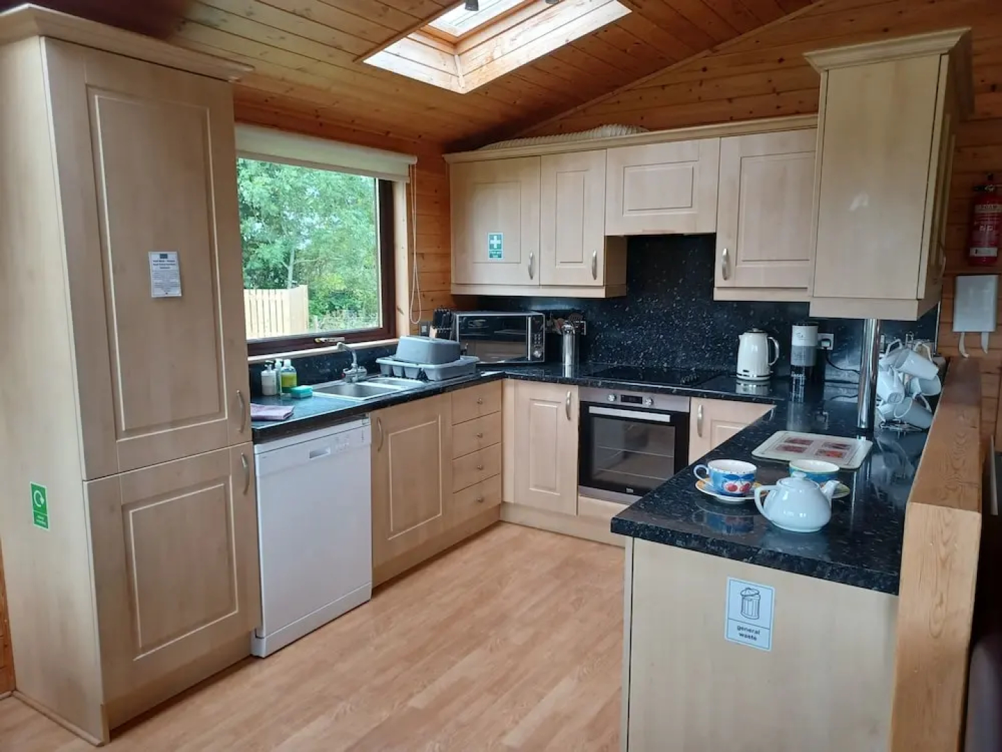 Green View Lodges