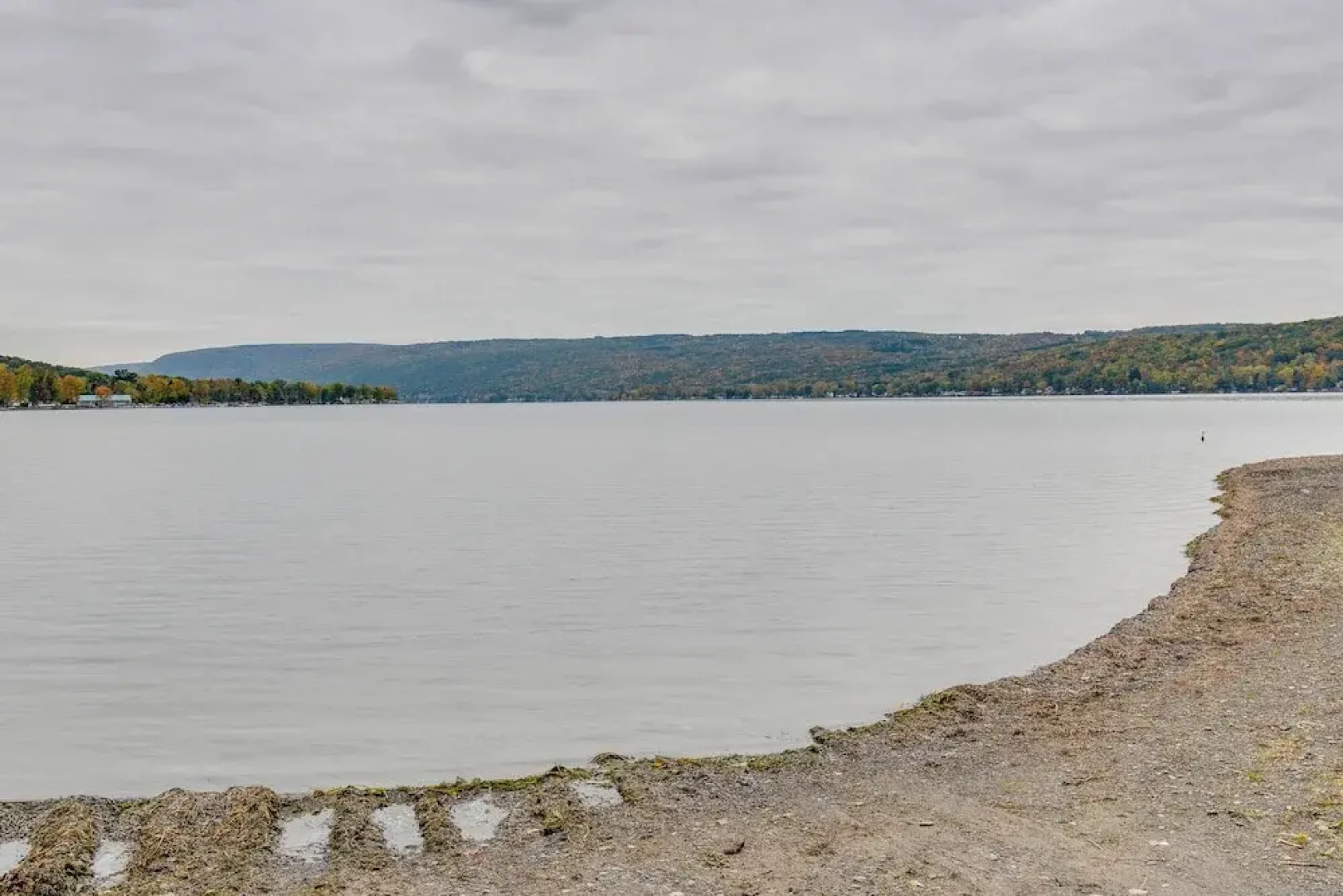 Pet-friendly Honeoye Cottage Rental: Walk to Lake!