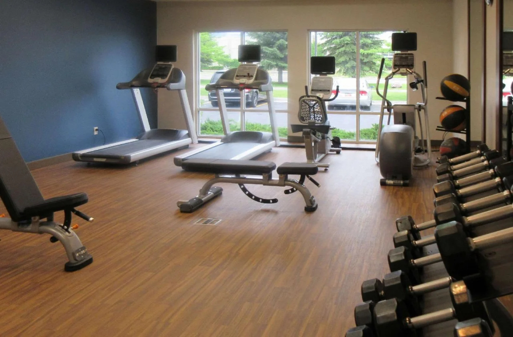 Comfort Inn & Suites Logan Near University