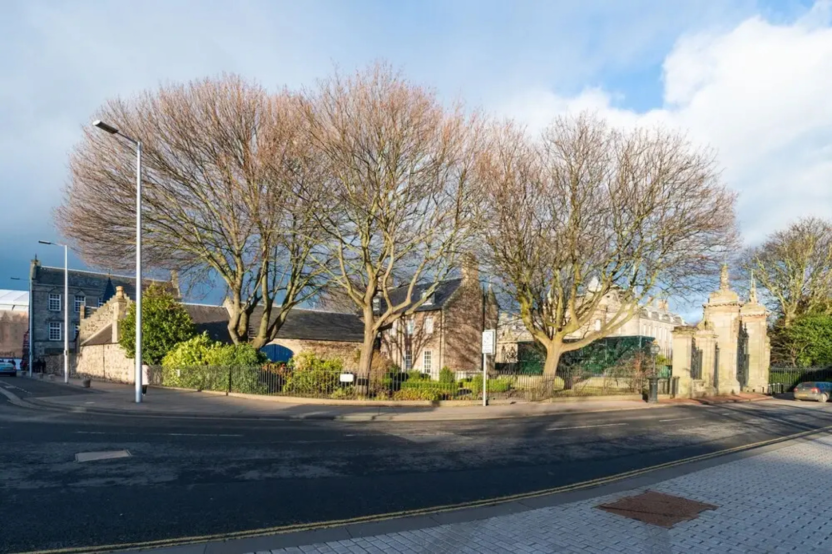 Quirky 1 Bedroom Apartment Next to Holyrood Palace