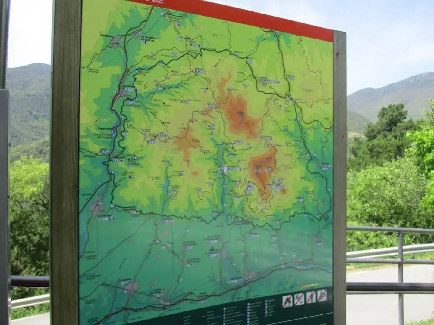 Apartaments Turistics Cal Ferrer